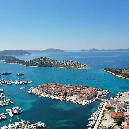 Amon-ra Tribunj Tribunj (Sibenik-Knin)